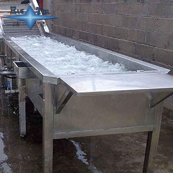 Bubble ultrasonic cleaning machine