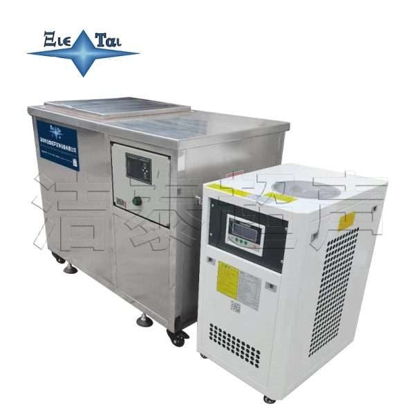 Explosion-proof refrigeration ultrasonic cleaning machine